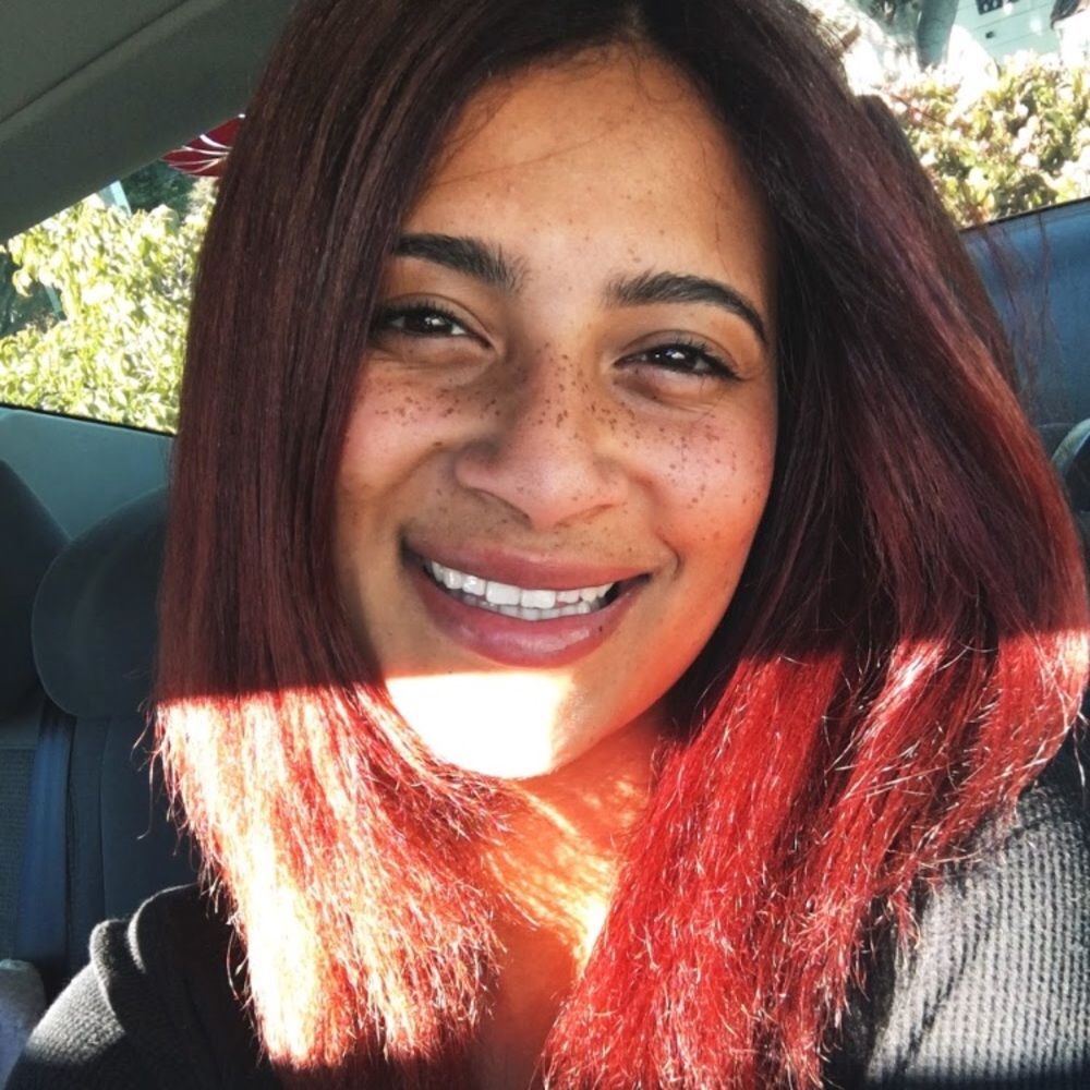 Meet your Posher, Dakota